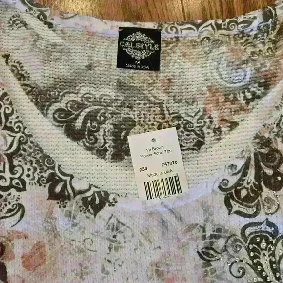 Cal Style Women's Tunic Asymmetrical Rhinestones, Size M - Picture 2 of 3